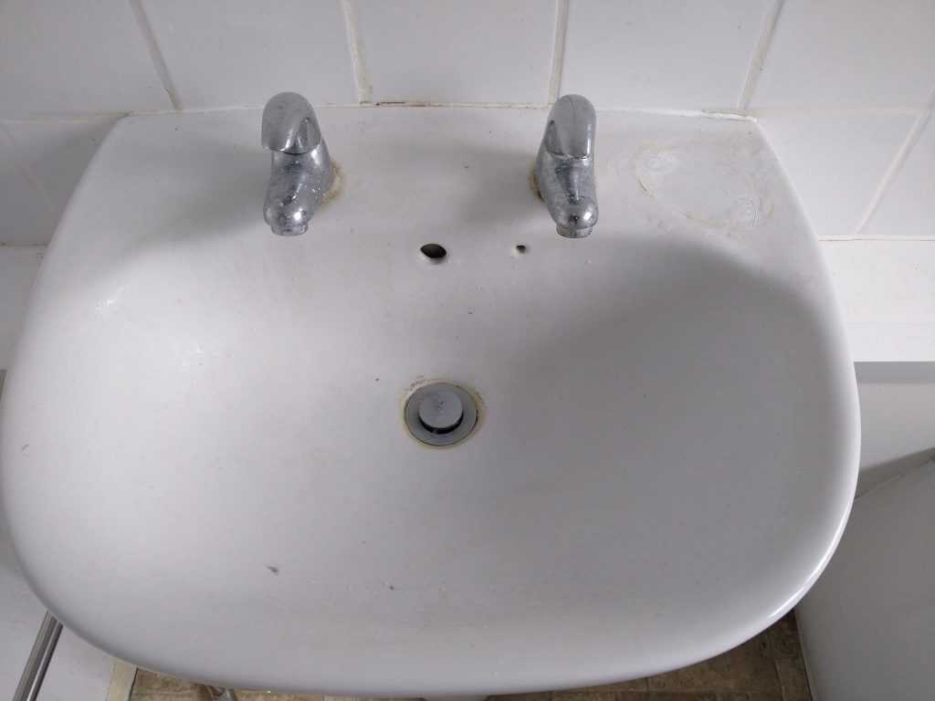 End of Tenancy Cleaning of a Basin before